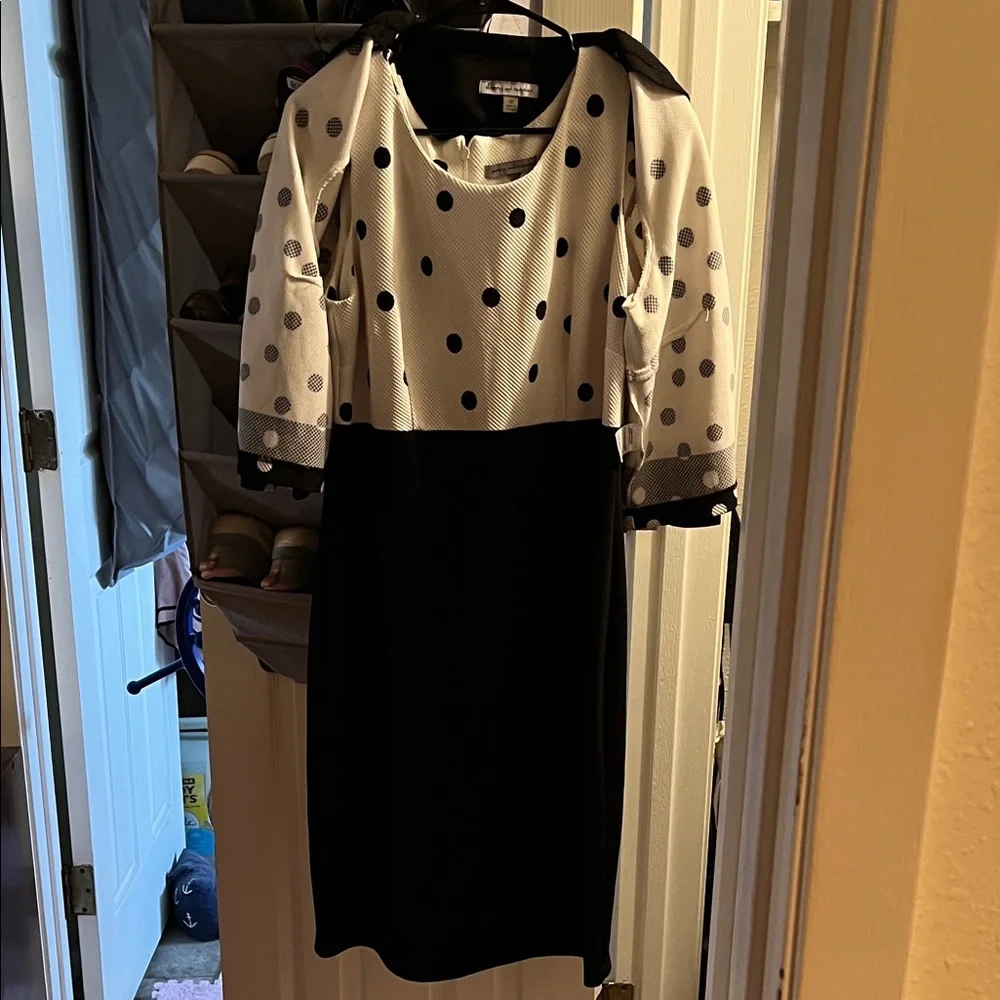 Chic Polka Dot Jacket and Dress Set - Picture 2 of 4